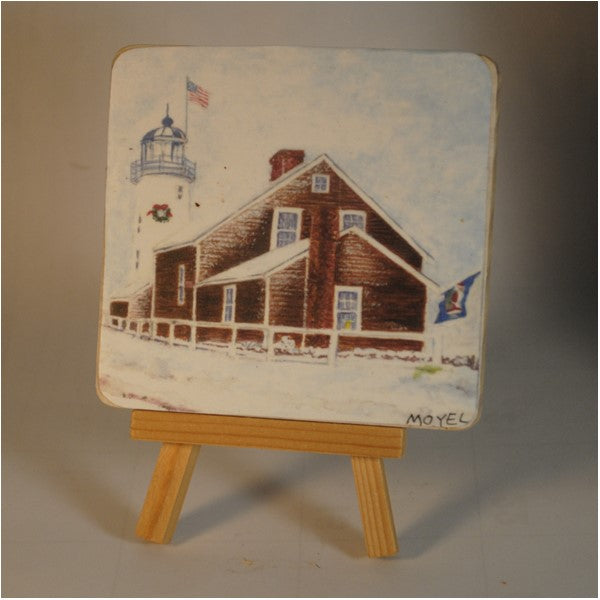 4 x 4 wooden plaque Christmas Lighthouse